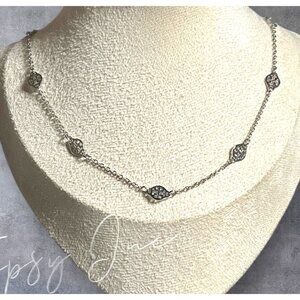New Tory Burch Silver Logo Toggle Closure Chainlink Necklace